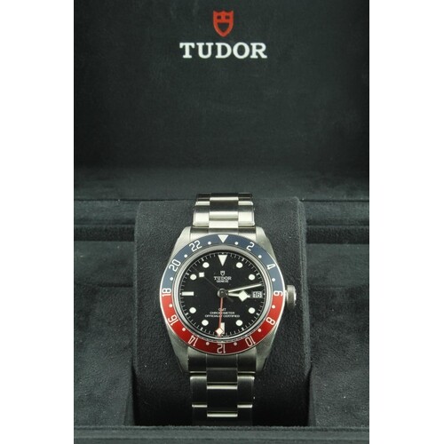 Gents Tudor "Black Bay" GMT wristwatch on a stainless steel ...