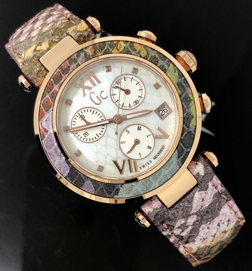Guess Collection- GC Lady Chic Chronograph Pink Snake Skin pattern leather strap - Y05013M1 "NO RESERVE PRICE" - Women - NEW