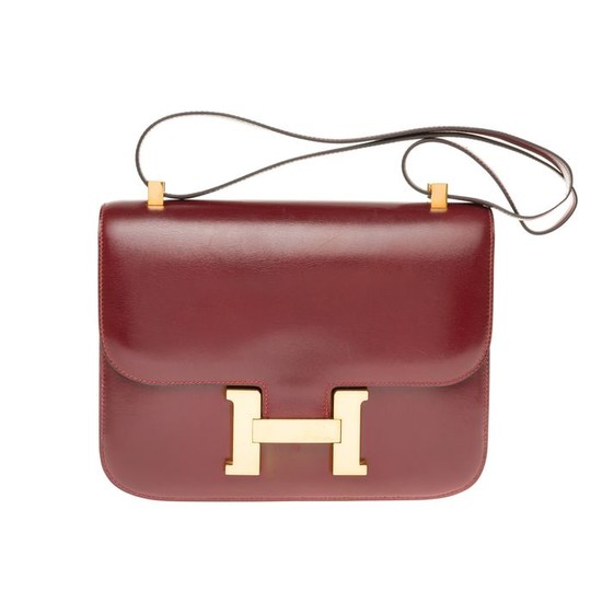 Hermès - Constance 23 cm en cuir box bordeaux et accastillage en métal plaqué or Crossbody bag