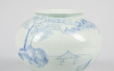 Important Japanese Showa B & W Porcelain Jar