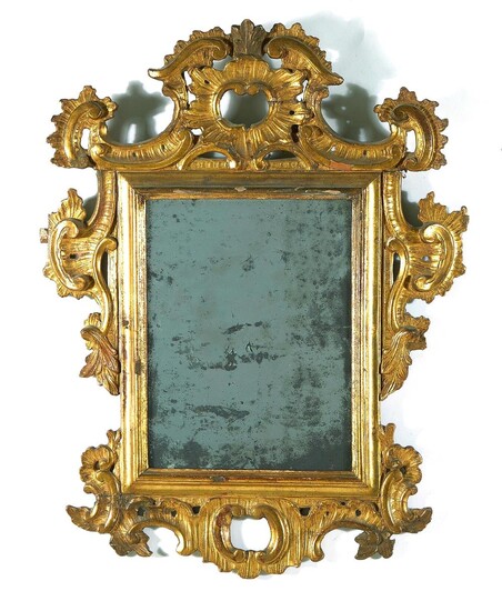 Italian Rococo carved giltwood mirror