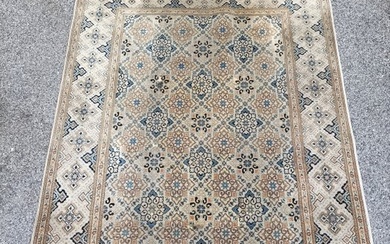 Keshan - Carpet - 137 cm - 204 cm