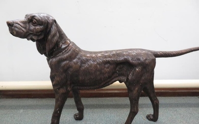Life size bronze pointer, very heavy. Approx 25kg Height...
