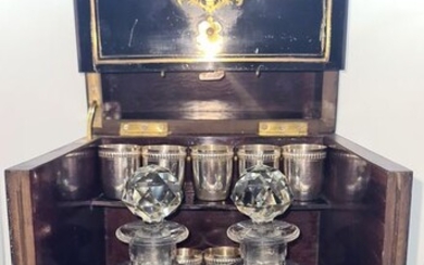 Liquor cabinet - Napoleon III - Brass, Crystal, Ebony, Glass, Mahogany, Silver, Wood - Second half 19th century
