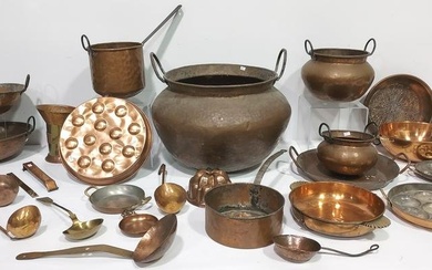 MISCELLANEOUS LOT OF COPPER COOKWARE/PLANTERS, 25