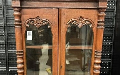 Nice older hanging or free standing (2) door display cabinet (looks like walnut ? ), nice bun feet