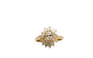 No Reserve Price-- - 18 kt. Gold - Ring - Diamonds