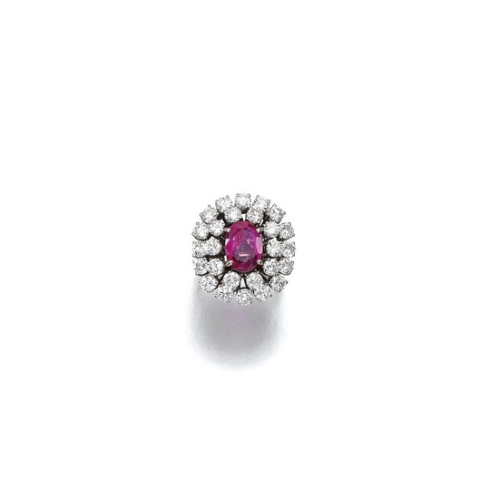 PINK SAPPHIRE AND DIAMOND RING, 1970S