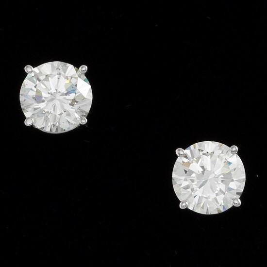 Pair of 2.00 and 2.01 ct Diamond Stud Earrings