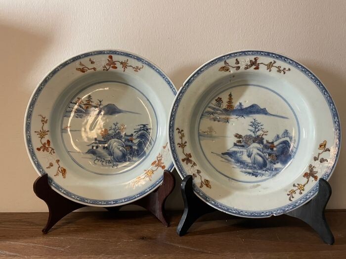 Plates (2) - Porcelain - China - Kangxi (1662-1722)