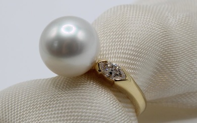 Ring - 18 kt. Yellow gold - 0.52 tw. Diamond (Natural) - Pearl