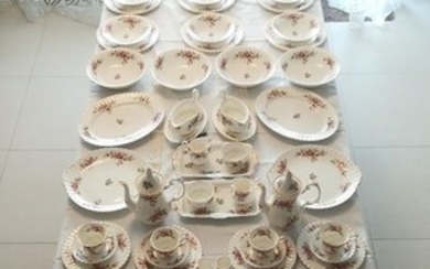 Royal Albert - Dinner set for 12 (95) - Porcelain