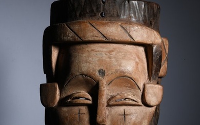 Sculpture - Kwese Dance Face Mask - Gabon