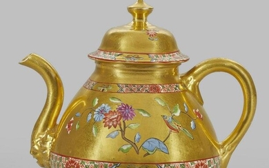 Seltene frühe Goldfond-Teekanne mit Indianischem