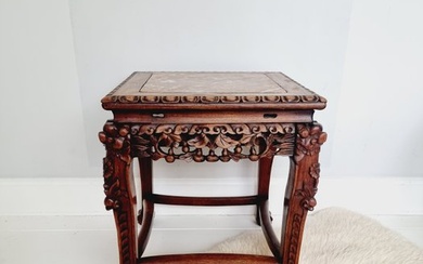 Side table - Soapstone, Wood - China - Qing Dynasty (1644-1911) (No Reserve Price)