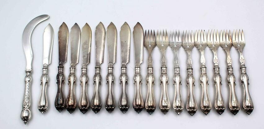 Silver. Fish cutlery for 8 persons.