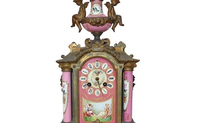 Table clock, in gilded bronze, Early 20th century
