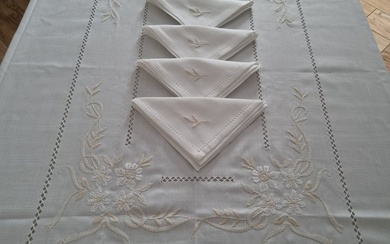 Tablecloth - 270 cm - 178 cm