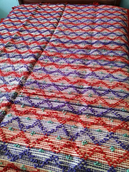 Very old handwoven quilt made of wool - 160 x 205 cm - Wool - Late 20th century