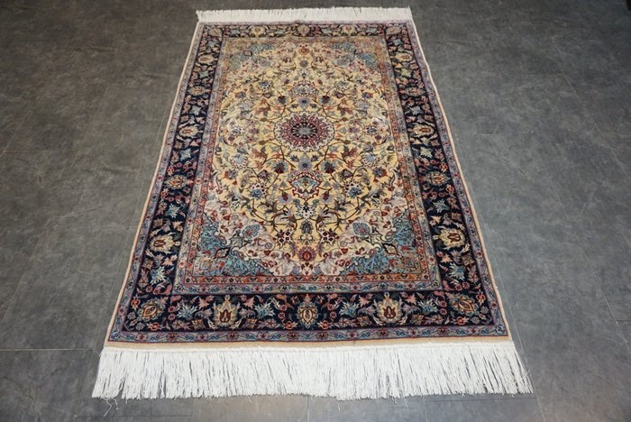 isfahan - Rug - 185 cm - 127 cm