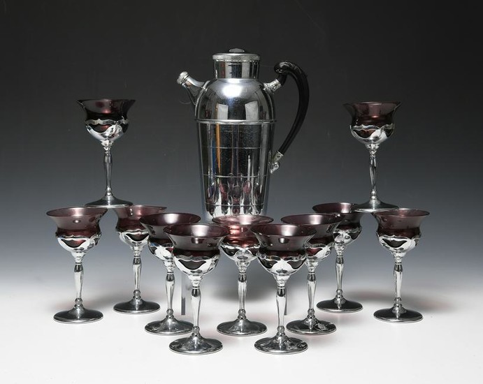 (12) Farber & Cambridge Glass Shaker & Glasses