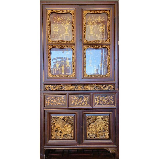 19th C Chinese Gilt & Lacquered Cabinet / Lemari
