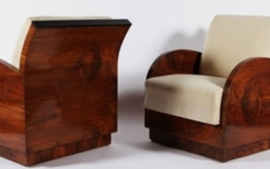 ITALIAN MANUFACTURE Pair of Art Decò armchairs . W…