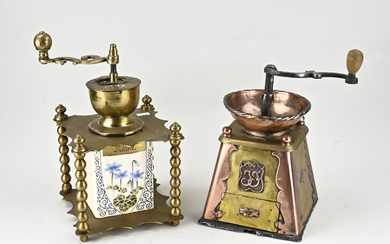 2x Antique coffee grinder