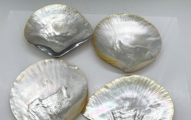4pc Mother Of Pearl Shell Appetizer Plates