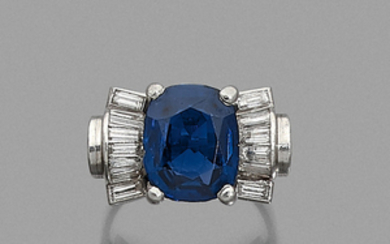 MAUBOUSSIN CIRCA 1948 BEAUTIFUL SAPPHIRE RING A sapphire, diamond and...