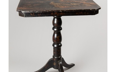 A 19TH CENTURY BLACK LACQUERED CHINOISERIE SIDE TABLE. With ...