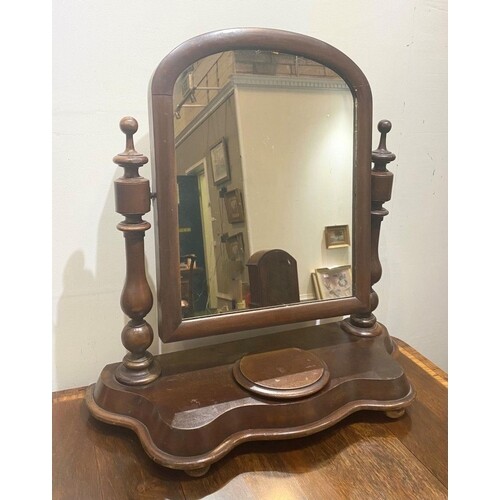 A 19TH CENTURY MAHOGANY DRESSING TABLE MIRROR, with rectangu...