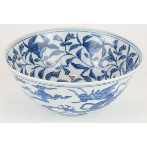 A CHINESE BLUE AND WHITE PORCELAIN 'FIVE TOE DRAGON' BOWL Ha...