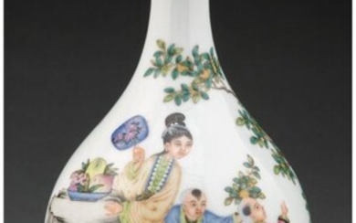 A Chinese Enameled Porcelain Vase, Republic Peri