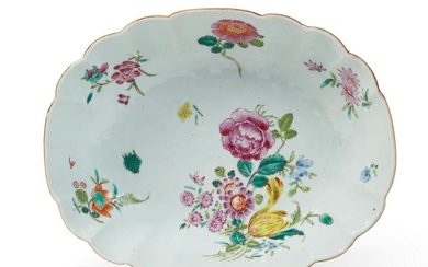 A Chinese Export Famille Rose porcelain bowl