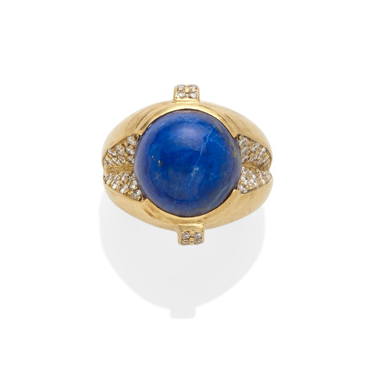 A Lapis Lazuli and diamond ring