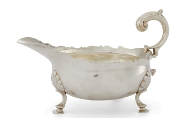 AN AMERICAN SILVER SAUCE BOAT