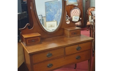 An Edwardian Mahogany and Inlaid Dressing Table. 107 x 48 x...