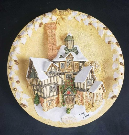 David Winter The Scrooge Family Home Plaque Limited
