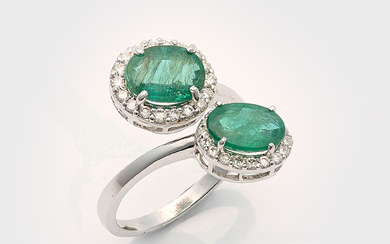 Eleganter Smaragd-Brillantring