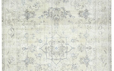 Floral Medallion Hand-Knotted Antique 68X93 Vintage Oriental Rug Wool Carpet