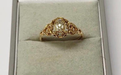 LATE 19TH CENTURY GOLD DIAMOND SET RING, THE OVAL DIAMOND AP...