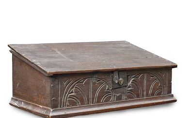 Oak Boarded Box, England, 17th/18th century