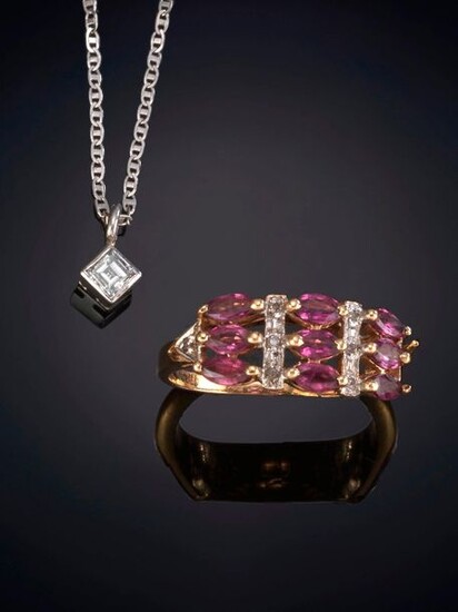 RING SET DECORATED BY TURMALINES SEPARATED BY BRIGHTNESS in 18k pink gold and pendant with a small emerald cut diamond of 0.10ct. approx. 18k white gold frame. Output: 300,00 Euros. (49.916 Ptas.)