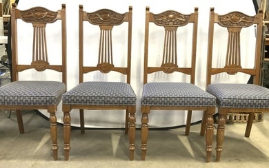 Set 4 Vtg Traditional Wooden Dining Chairs