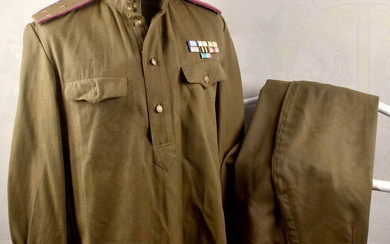 Soviet Army uniform pattern 1943 of a 1st Lieutenant