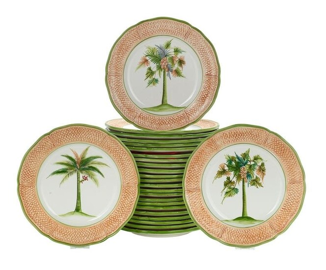 Twenty-Five Vietri "Oasi" Pottery Dinner Plates
