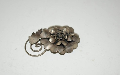 Vintage Large Sterling Silver Flower Brooch 2 1/2"