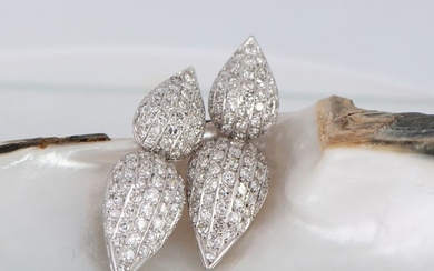 18 kt. White gold - Earrings - 5.10 ct Diamond