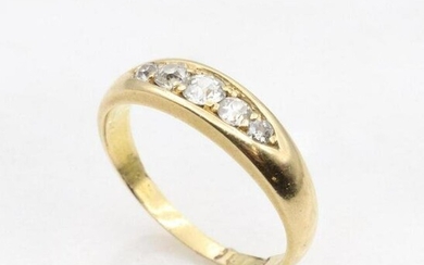 18KY Gold Diamond Ring